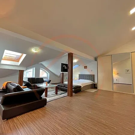 Apartment Elite Central 2br Maisonette Spacious And Stylish
