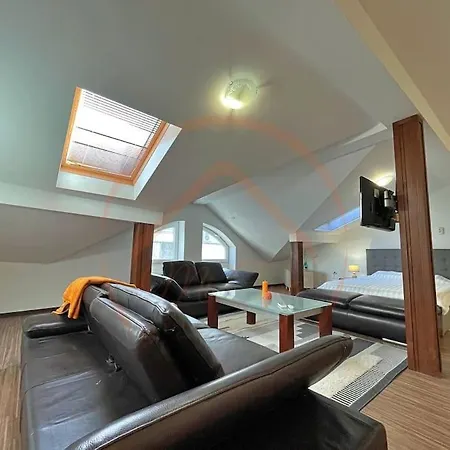 Elite Central 2br Maisonette Spacious And Stylish Apartment *