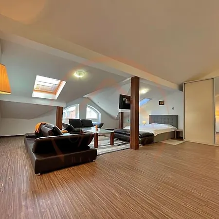 Elite Central 2br Maisonette Spacious And Stylish Apartment Varna