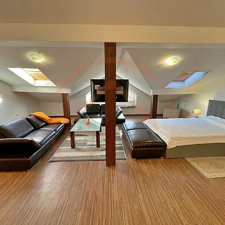 Elite Central 2br Maisonette Spacious And Stylish Varna
